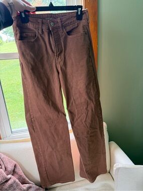 Old Navy Women’s Brown Straight-Leg Chinos